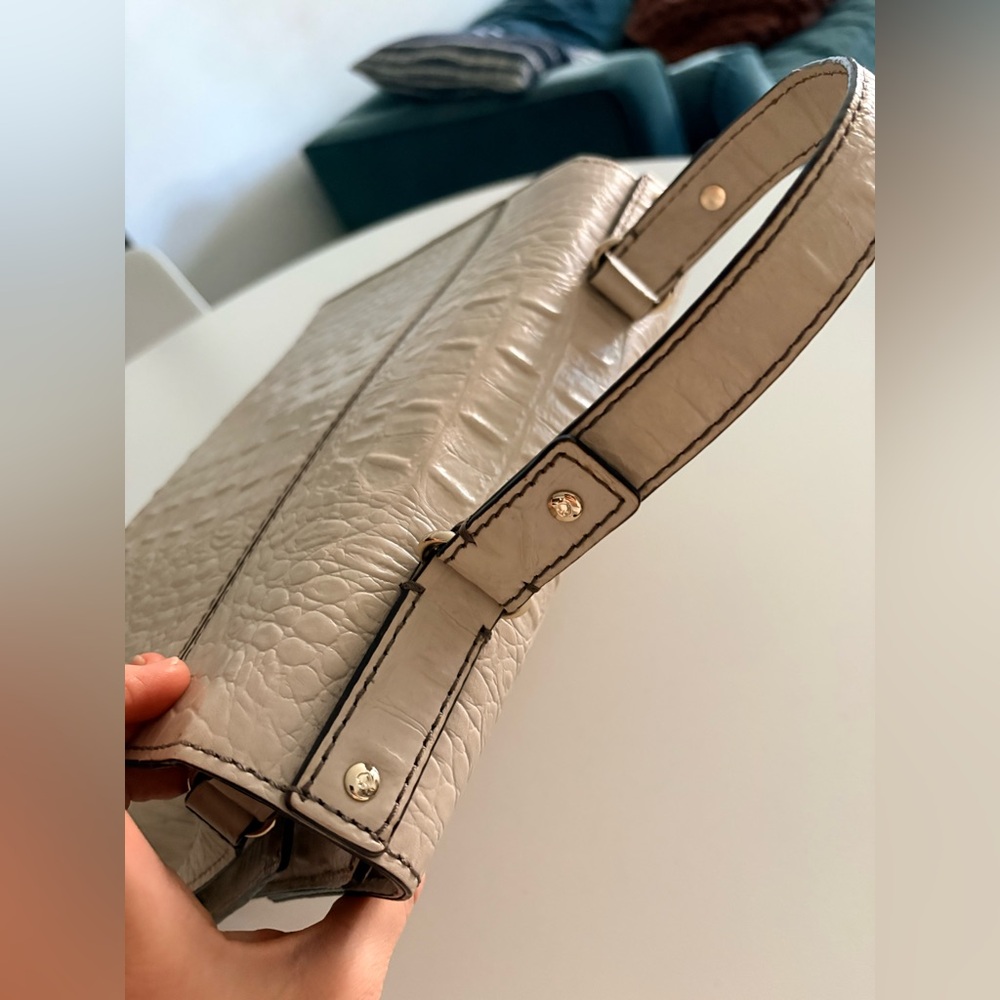 🐊 Kate Spade Crocodile Embossed Leather Top Handle Purse - Picture 13 of 16